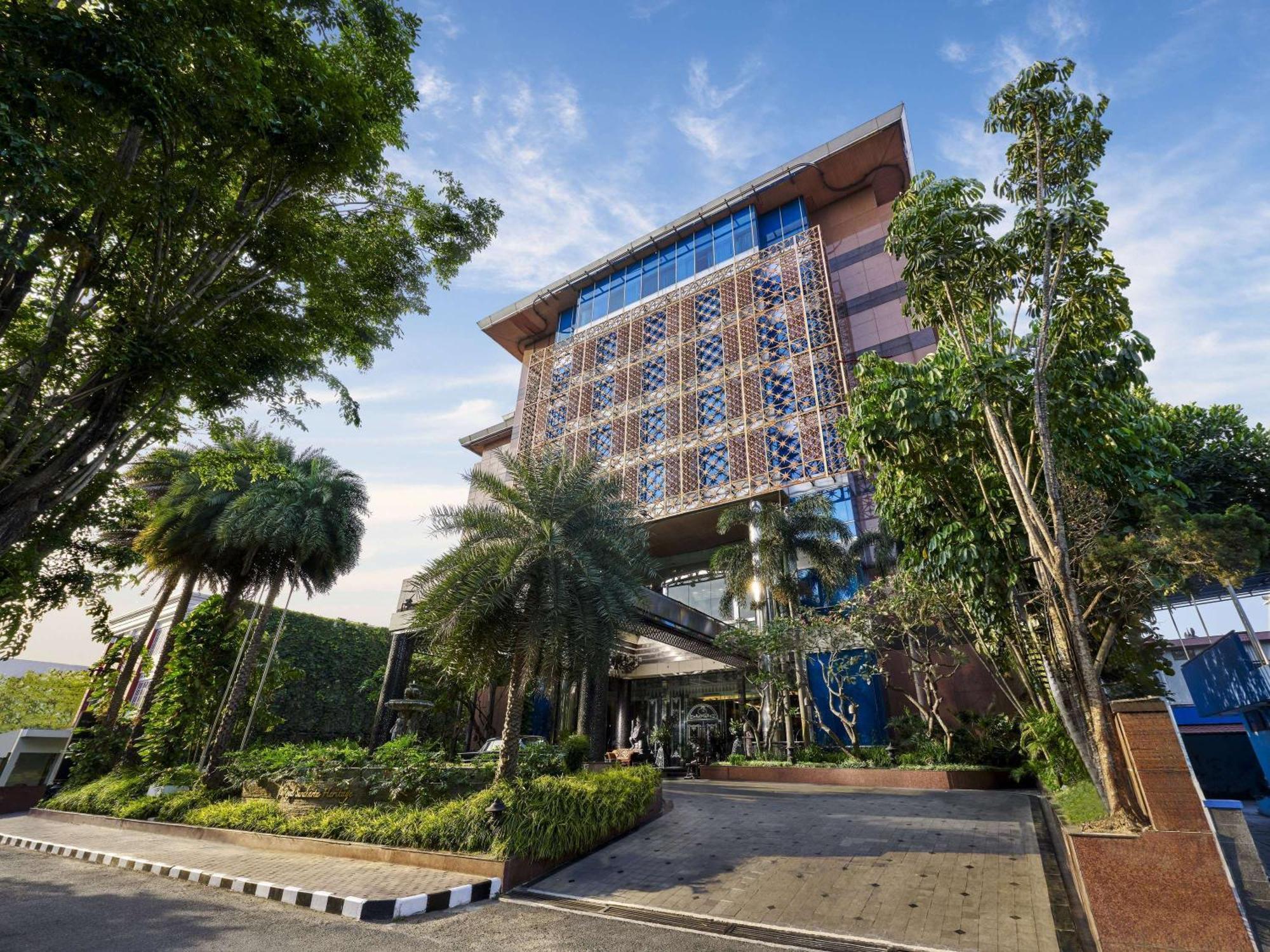 The Royal Surakarta Heritage - Handwritten Collection Exterior photo