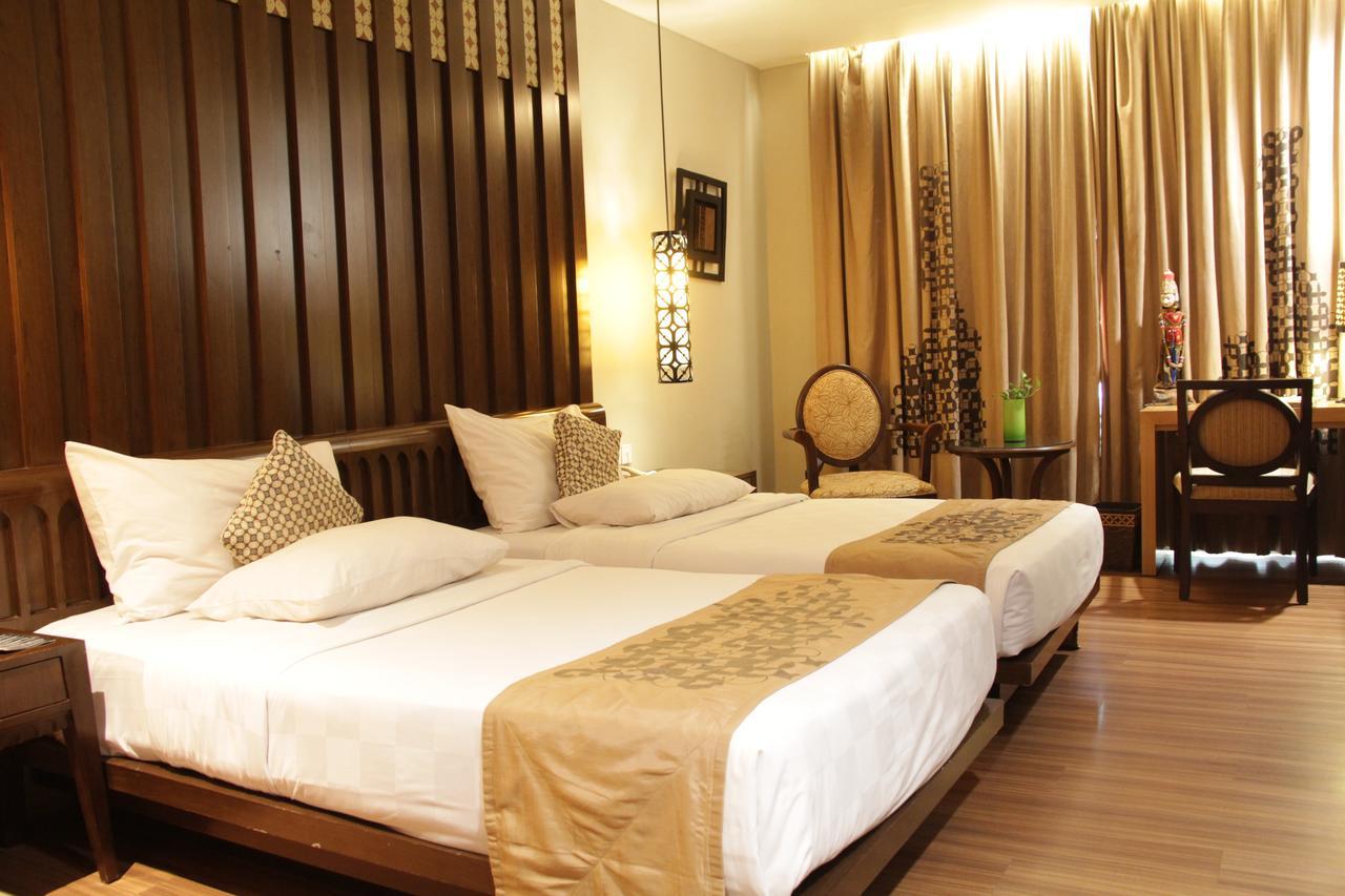 The Royal Surakarta Heritage - Handwritten Collection Exterior photo